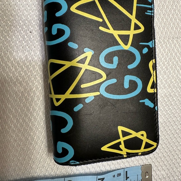 Gucci Ghost Zippy Wallet - Picture 7 of 16